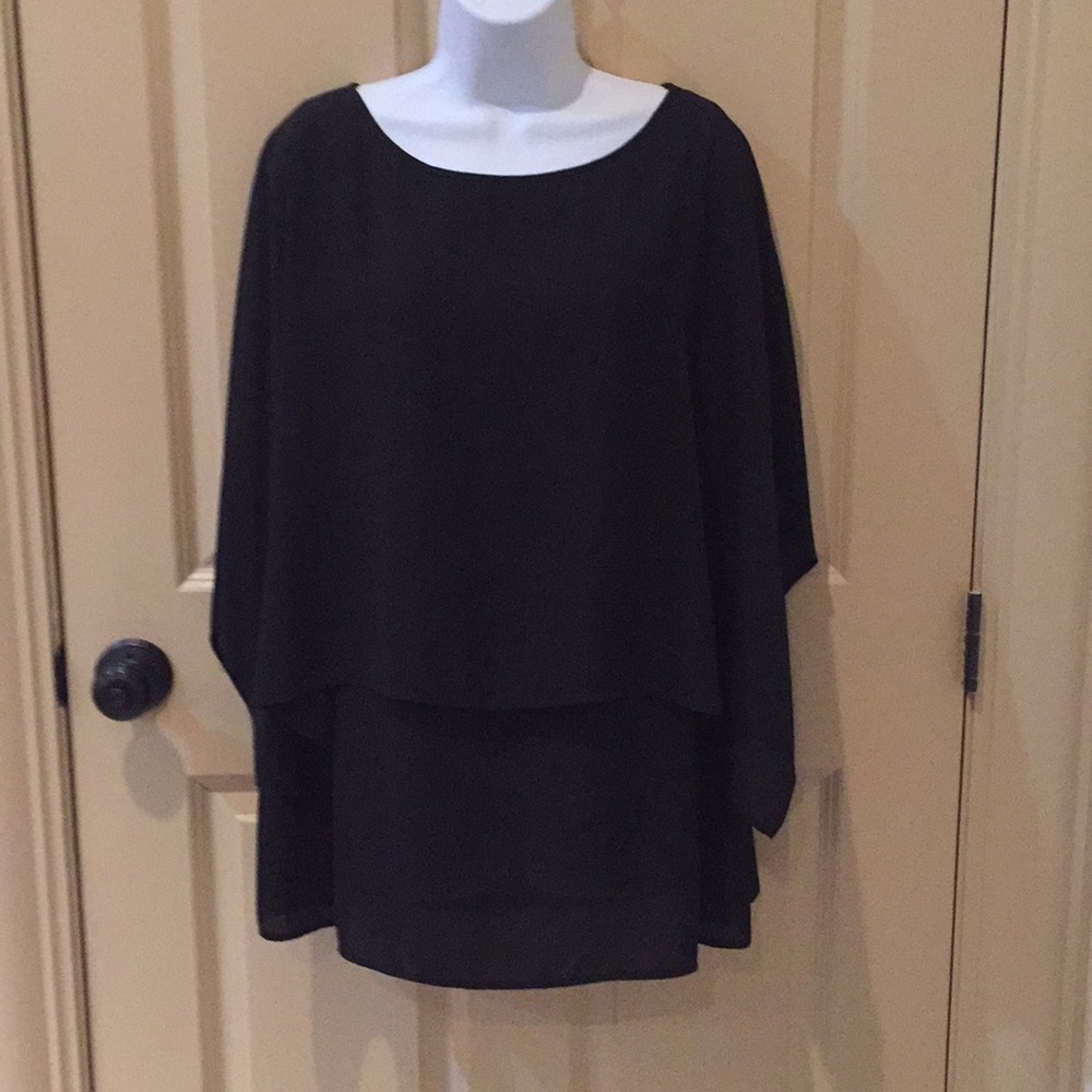 Karen Kane black blouse size 1X EUC